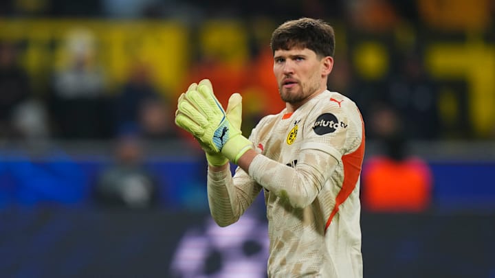 Gregor Kobel Gregor Kobel