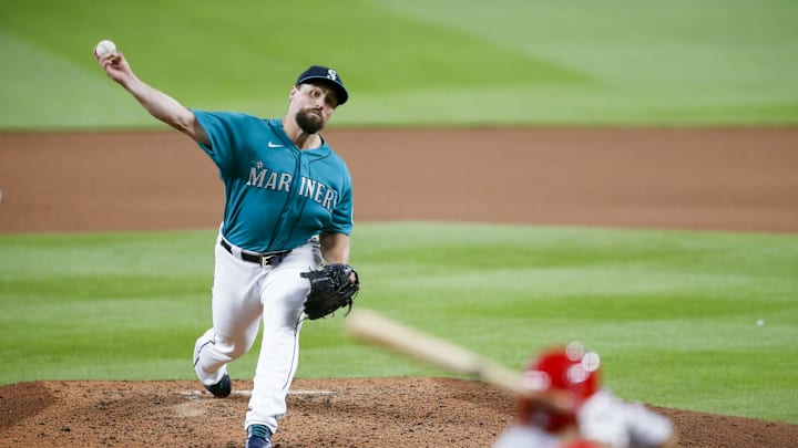 Seattle Mariners relief pitcher Dan Altavilla (53) throws against the Los Angeles Angels during the seventh inning at T-Mobile Park in 2020.