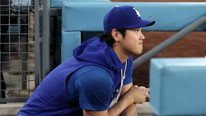 Sep 9, 2026; Los Angeles, California, USA; Los Angeles Dodgers two-way player Shohei Ohtani (17) watches a game from a dugout during the first inning against the Cincinnati Reds at Dodger Stadium. Mandatory Credit: Kiyoshi Mio-Imagn Images TPX IMAGES OF THE DAY Sep 9, 2026; Los Angeles, California, USA; Los Angeles Dodgers two-way player Shohei Ohtani (17) watches a game from a dugout during the first inning against the Cincinnati Reds at Dodger Stadium. Mandatory Credit: Kiyoshi Mio-Imagn Images TPX IMAGES OF THE DAY