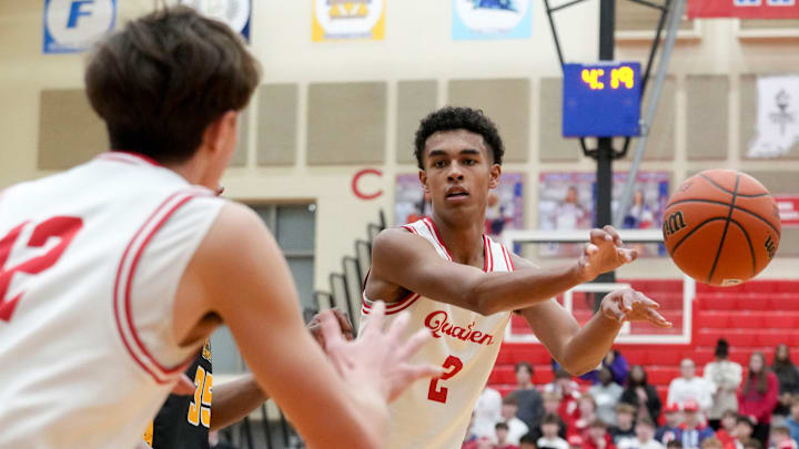 Plainfield's Noah Smith (2) passes to Colton East (12) during the boy’s Hendricks County tournament championship game against Avon on Monday, Jan. 13, 2025, at Plainfield High School. Avon defeated Plainfield 65-44. Plainfield's Noah Smith (2) passes to Colton East (12) during the boy’s Hendricks County tournament championship game against Avon on Monday, Jan. 13, 2025, at Plainfield High School. Avon defeated Plainfield 65-44.