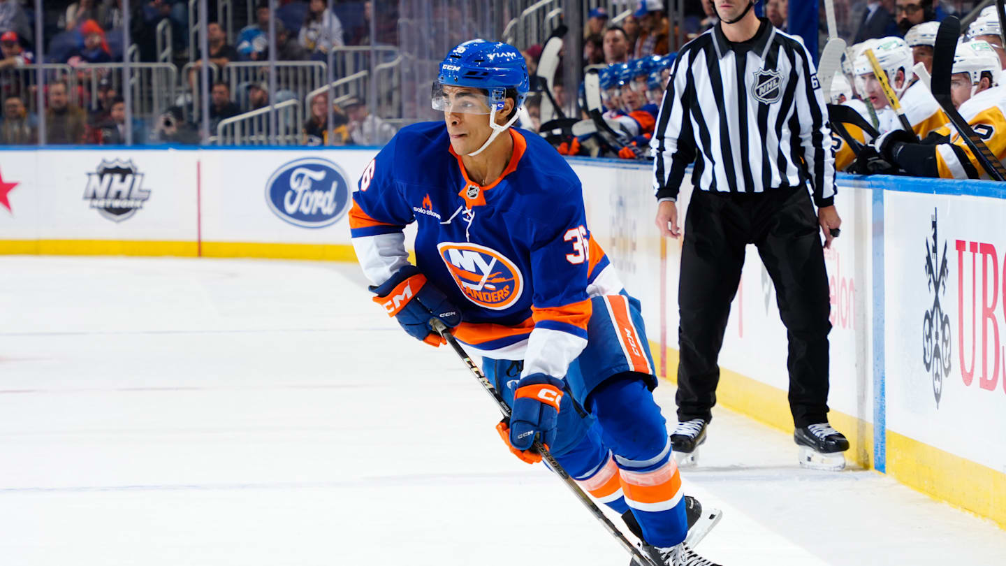 Isaiah George called up; young NY Islanders defenseman debuts versus Buffalo Sabres