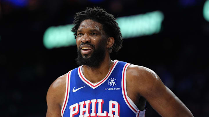 Joel Embiid returned against the Dallas Mavericks on Tuesday.
