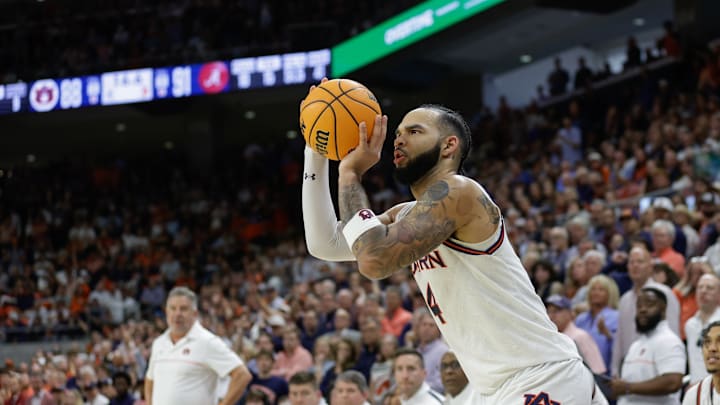 Alabama v Auburn