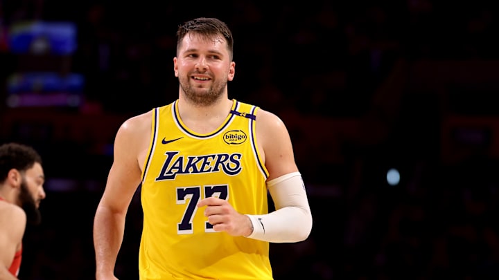 Houston Rockets v Los Angeles Lakers