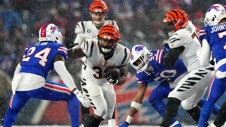 Jan 22, 2023; Orchard Park, New York, USA; Cincinnati Bengals running back Samaje Perine (34)