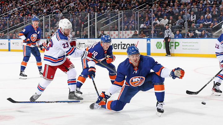New York Rangers v New York Islanders