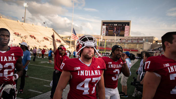 Indiana Hoosiers long snapper Mark Langston (47) leaves the...