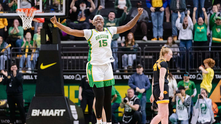 Iowa v Oregon