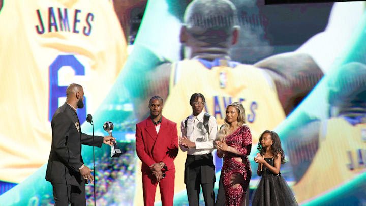 LeBron James and his family at the 2023 ESPYs