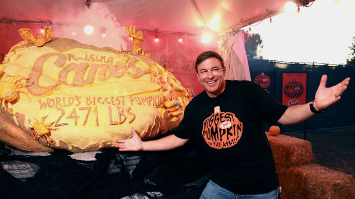 Raising Cane's Unveils World's Biggest Pumpkin with Todd Graves and Celebrity Friends at Nights of the Jack