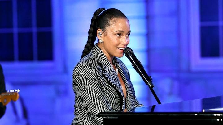 Alicia Keys at Tiffany & Co. event Alicia Keys at Tiffany & Co. event