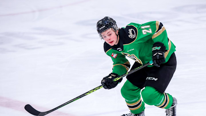Prince Albert Raiders v Winnipeg Ice