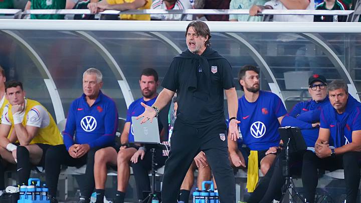 Mauricio Pochettino on the sidelines during the USMNT's 3-0 win over Mexico. Mauricio Pochettino on the sidelines during the USMNT's 3-0 win over Mexico.