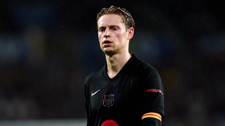 Frenkie de Jong will be out of contract in 2026