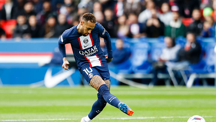 Paris Saint-Germain v Lille OSC - Ligue 1 Uber Eats