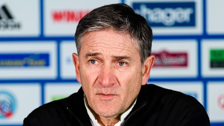 Philippe Montanier va perdre quelques-uns de ses meilleurs éléments Philippe Montanier va perdre quelques-uns de ses meilleurs éléments