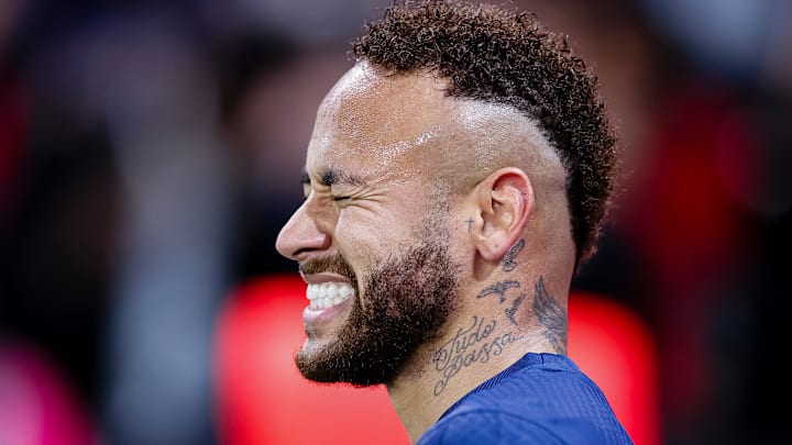 La cheville de Neymar n'est pas au mieux