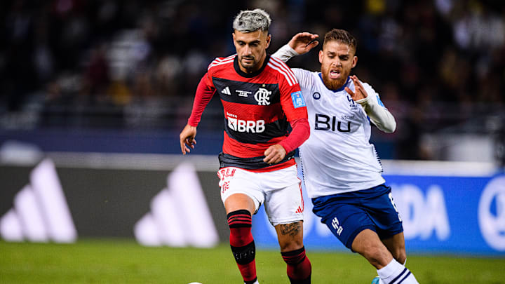 Colombiano jogou o tempo todo diante do ex-clube na semifinal do Mundial de Clubes; ele atua na Arábia Saudita desde que deixou o futebol brasileiro