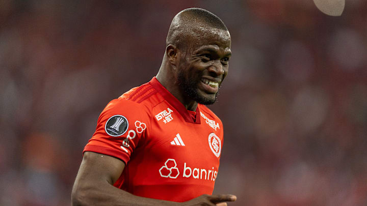 Enner Valencia está a serviço da seleção do Equador e desfalca o Internacional nesta rodada Enner Valencia está a serviço da seleção do Equador e desfalca o Internacional nesta rodada