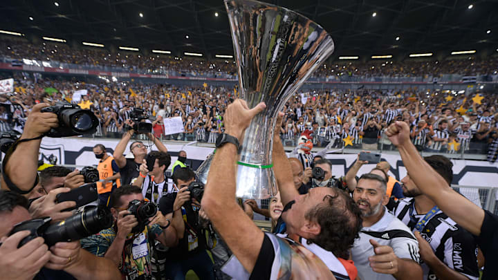 Cuca era o técnico do Galo campeão brasileiro em 2021