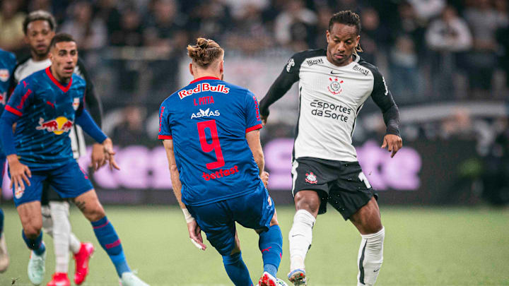 Corinthians x Bragantino duelam pelo Brasileirão 2026