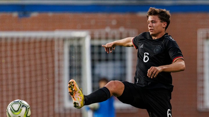 Sidney Raebiger Sidney Raebiger