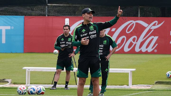 Training Session Of The Mexican National Football Team In Mexico City Training Session Of The Mexican National Football Team In Mexico City