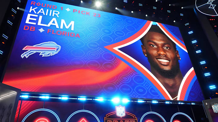 Apr 28, 2022; Las Vegas, NV, USA; Florida defensive back Kaiir Elam is announced as the twenty-third overall pick to the Buffalo Bills during the first round of the 2022 NFL Draft at the NFL Draft Theater. Apr 28, 2022; Las Vegas, NV, USA; Florida defensive back Kaiir Elam is announced as the twenty-third overall pick to the Buffalo Bills during the first round of the 2022 NFL Draft at the NFL Draft Theater.