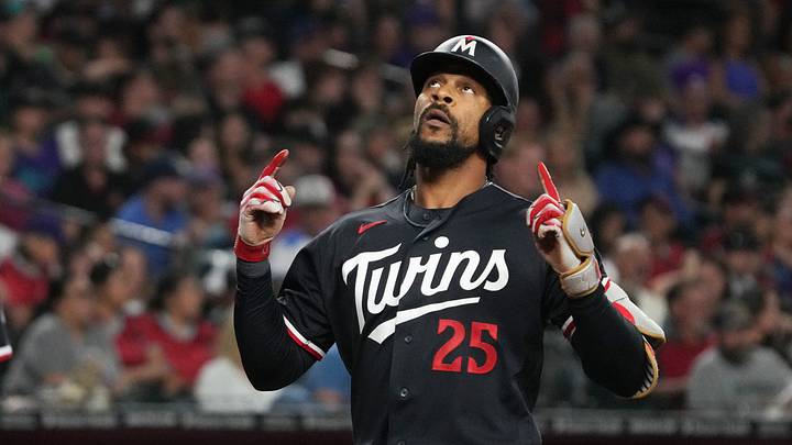 Jun 20, 2026; Phoenix, Arizona, USA; Minnesota Twins center fielder Byron Buxton (25) reacts after hitting a grand slam against the Arizona Diamondbacks in the fifth inning at Chase Field. Mandatory Credit: Rick Scuteri-Imagn Images Jun 20, 2026; Phoenix, Arizona, USA; Minnesota Twins center fielder Byron Buxton (25) reacts after hitting a grand slam against the Arizona Diamondbacks in the fifth inning at Chase Field. Mandatory Credit: Rick Scuteri-Imagn Images