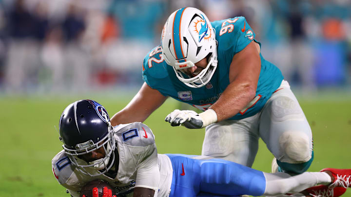 Tennessee Titans v Miami Dolphins