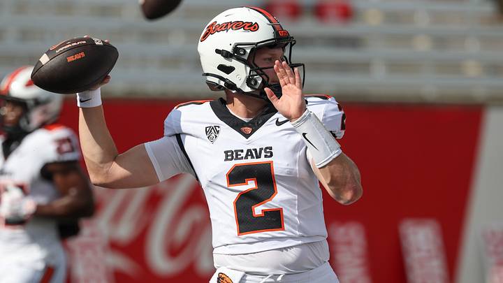 Sep 5, 2026; Houston, Texas, USA; Oregon State Beavers quarterback Braden Atkinson (2) warms up before the game against the Houston Cougars at TDECU Stadium. Mandatory Credit: Troy Taormina-Imagn Images Sep 5, 2026; Houston, Texas, USA; Oregon State Beavers quarterback Braden Atkinson (2) warms up before the game against the Houston Cougars at TDECU Stadium. Mandatory Credit: Troy Taormina-Imagn Images