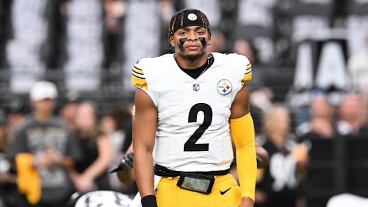 Pittsburgh Steelers v Las Vegas Raiders