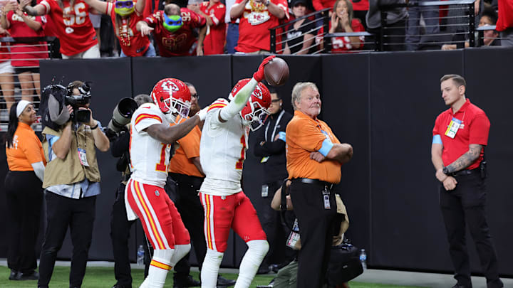 Kansas City Chiefs v Las Vegas Raiders
