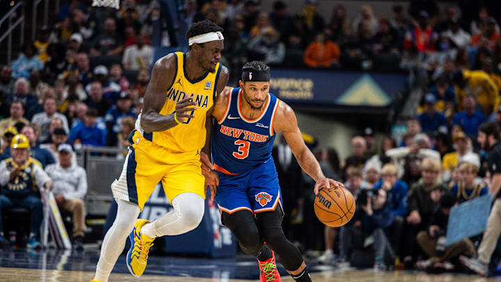 Nov 10, 2024; Indianapolis, Indiana, USA; New York Knicks guard Josh Hart (3) dribbles the ball while Indiana Pacers forward Pascal Siakam (43) defends in the second half at Gainbridge Fieldhouse. Mandatory Credit: Trevor Ruszkowski-Imagn Images Nov 10, 2024; Indianapolis, Indiana, USA; New York Knicks guard Josh Hart (3) dribbles the ball while Indiana Pacers forward Pascal Siakam (43) defends in the second half at Gainbridge Fieldhouse. Mandatory Credit: Trevor Ruszkowski-Imagn Images
