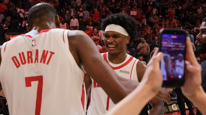 Mar 21, 2026; Houston, Texas, USA; Houston Rockets forward Kevin Durant (7) reacts to a game-winning basket by guard Amen Thompson (1) against the Miami Heat at Toyota Center. Mandatory Credit: Thomas Shea-Imagn Images Mar 21, 2026; Houston, Texas, USA; Houston Rockets forward Kevin Durant (7) reacts to a game-winning basket by guard Amen Thompson (1) against the Miami Heat at Toyota Center. Mandatory Credit: Thomas Shea-Imagn Images