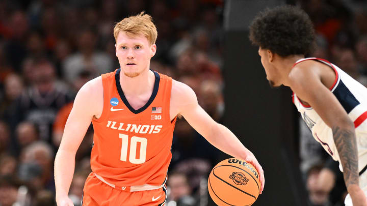 Mar 30, 2024; Boston, MA, USA;Illinois Fighting Illini guard Luke Goode (10) dribbles the ball against Connecticut - Brian Fluharty/USA TODAY Sports