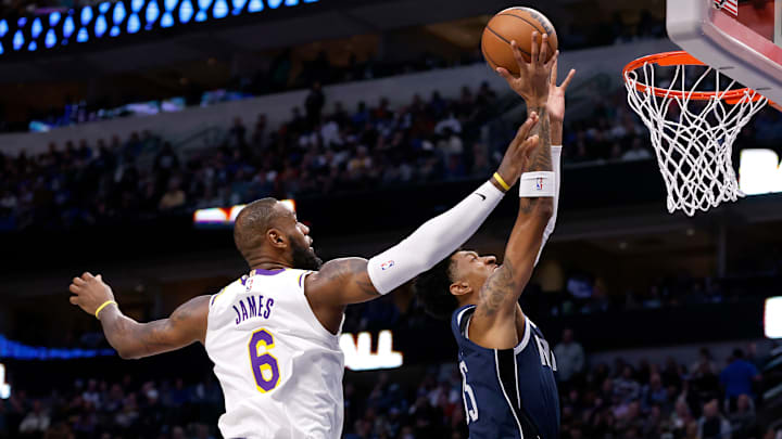Los Angeles Lakers v Dallas Mavericks