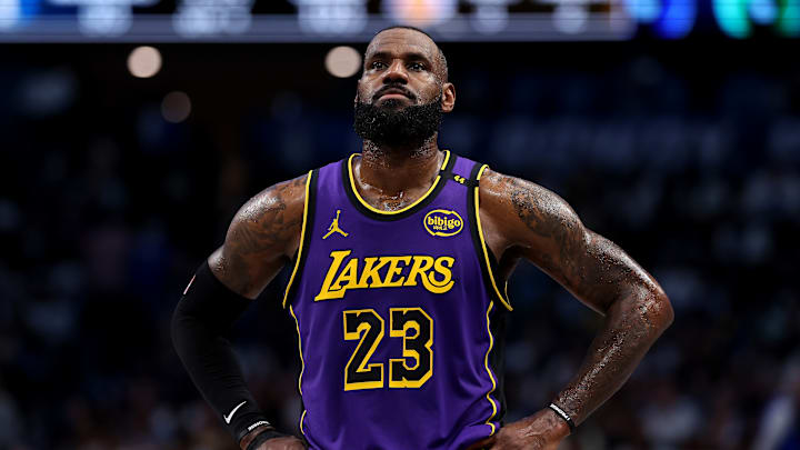 Los Angeles Lakers v Dallas Mavericks