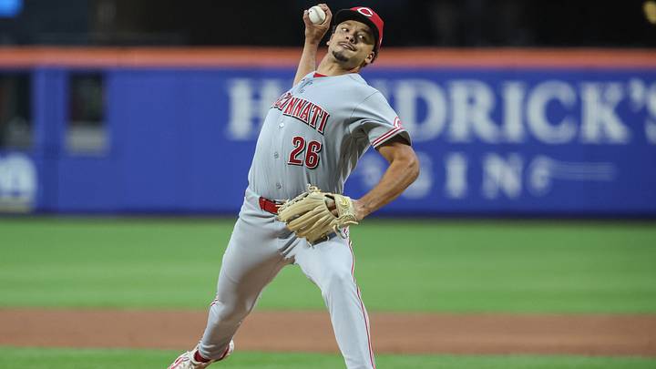 May 26, 2026; New York City, New York, USA; Cincinnati Reds starting pitcher Chase Burns (26) pitches in the third inning against the New York Mets at Citi Field. Mandatory Credit: Wendell Cruz-Imagn Images May 26, 2026; New York City, New York, USA; Cincinnati Reds starting pitcher Chase Burns (26) pitches in the third inning against the New York Mets at Citi Field. Mandatory Credit: Wendell Cruz-Imagn Images