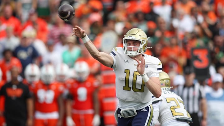 Nov 9, 2024; Atlanta, Georgia, USA; Georgia Tech Yellow Jackets quarterback Haynes King (10) throws a pass against the Miami Hurricanes in the second quarter at Bobby Dodd Stadium at Hyundai Field. Mandatory Credit: Brett Davis-Imagn Images Nov 9, 2024; Atlanta, Georgia, USA; Georgia Tech Yellow Jackets quarterback Haynes King (10) throws a pass against the Miami Hurricanes in the second quarter at Bobby Dodd Stadium at Hyundai Field. Mandatory Credit: Brett Davis-Imagn Images