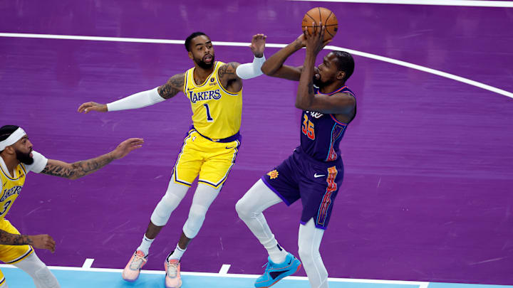 Los Angeles Lakers v Phoenix Suns