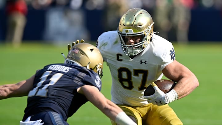 Michael Mayer, Notre Dame Fighting Irish, Navy Midshipmen. (G Fiume/GettyImages)