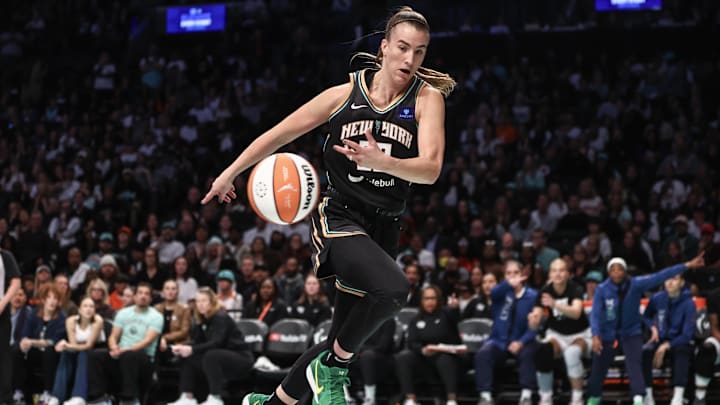Oct 13, 2024; Brooklyn, New York, USA; New York Liberty guard Sabrina Ionescu (20) saves the ball from going out of bounds in the first quarter against the Minnesota Lynx during game two of the 2024 WNBA Finals at Barclays Center. Mandatory Credit: Wendell Cruz-Imagn Images Oct 13, 2024; Brooklyn, New York, USA; New York Liberty guard Sabrina Ionescu (20) saves the ball from going out of bounds in the first quarter against the Minnesota Lynx during game two of the 2024 WNBA Finals at Barclays Center. Mandatory Credit: Wendell Cruz-Imagn Images