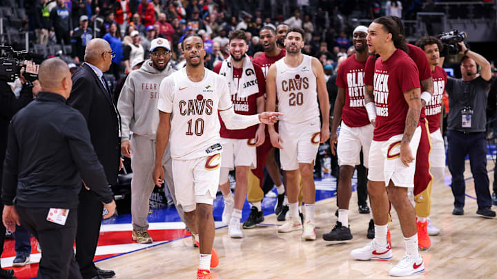 Cleveland Cavaliers v Detroit Pistons