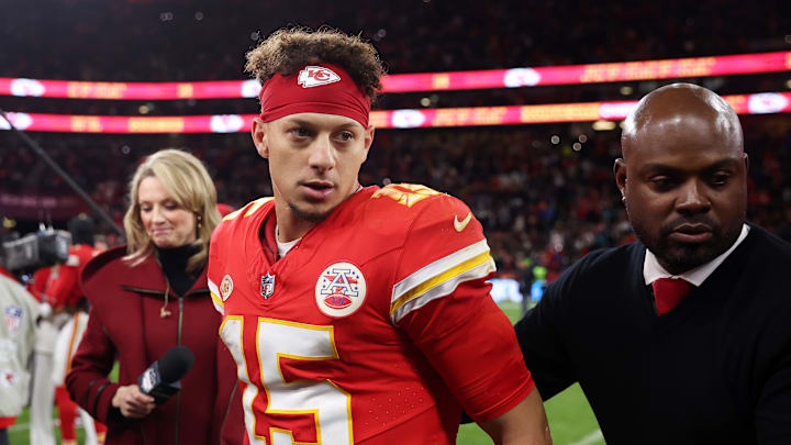 Miami Dolphins v Kansas City Chiefs Miami Dolphins v Kansas City Chiefs