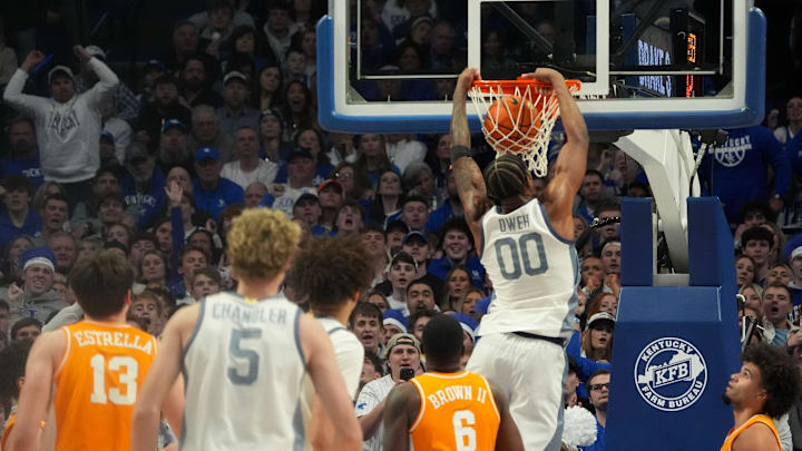 Kentucky's guard Otega Oweh (00) slams one home against Tennessee at Rupp Arena Saturday night.
Feb. 7, 2026