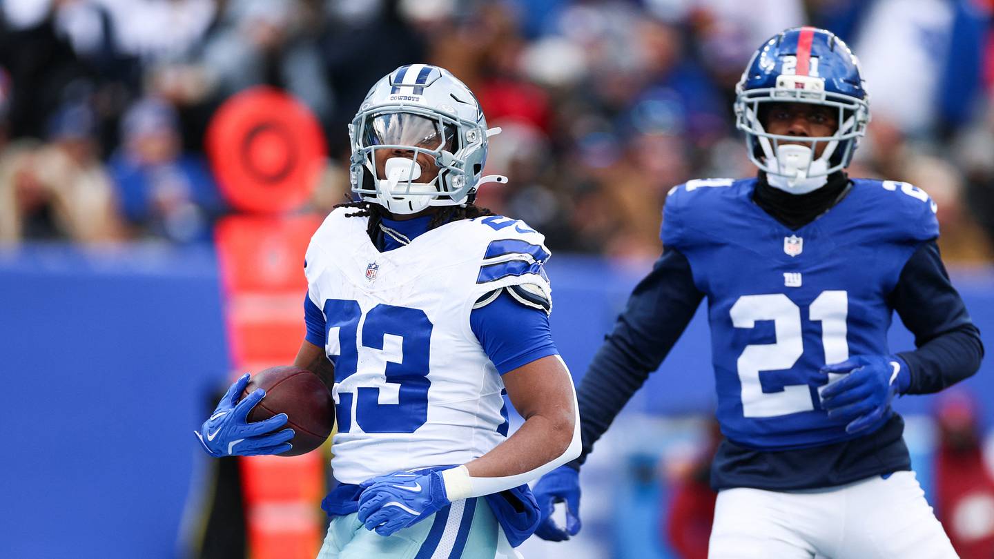 4 Players Eagles Could Promote From Practice Squad To Replace Eli Stowers