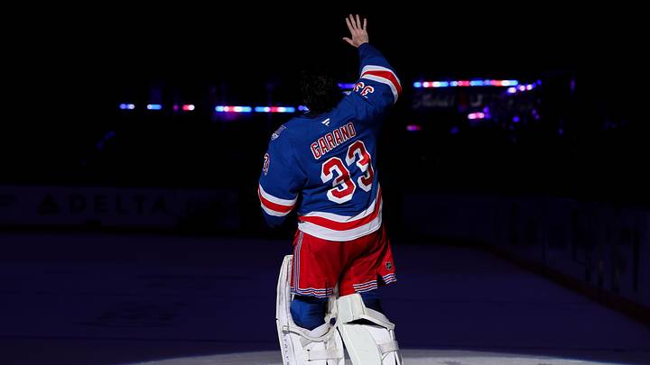 Chicago Blackhawks v New York Rangers