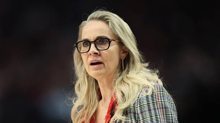 Jul 9, 2026; Portland, Oregon, USA; Las Vegas Aces head coach Becky Hammon reacts during the first half against the Las Vegas Aces at Moda Center. Mandatory Credit: Soobum Im-Imagn Images Jul 9, 2026; Portland, Oregon, USA; Las Vegas Aces head coach Becky Hammon reacts during the first half against the Las Vegas Aces at Moda Center. Mandatory Credit: Soobum Im-Imagn Images