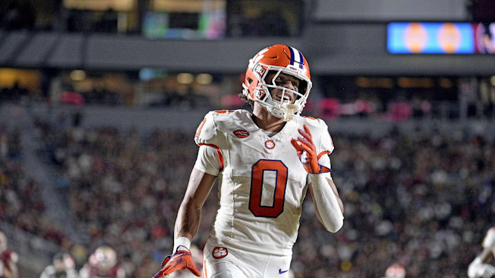 Clemson wide receiver Antonio Williams will play against Syracuse today after missing the last two games with an injury. 